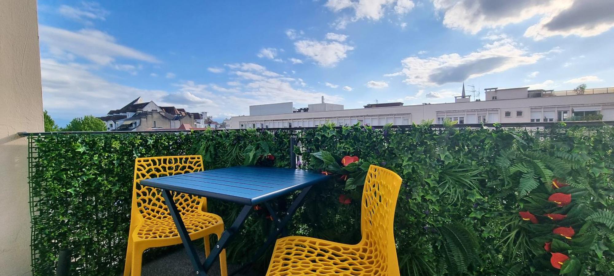 Ferienwohnung Au Palais Des Pyrenees! Hyper Centre -Clim-Balcon-Parking Gratuit Pau Exterior foto